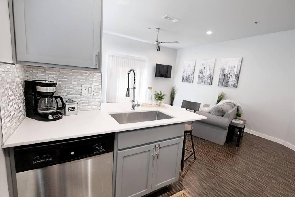 The Kozy Urban Dallas Flat Exterior photo