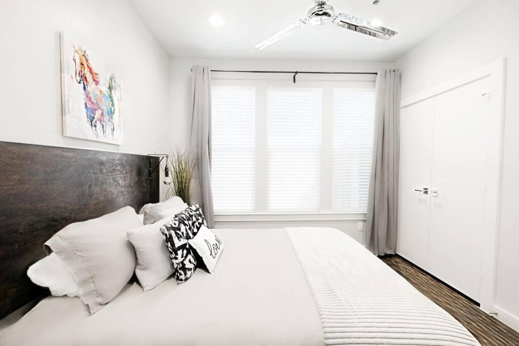 The Kozy Urban Dallas Flat Exterior photo